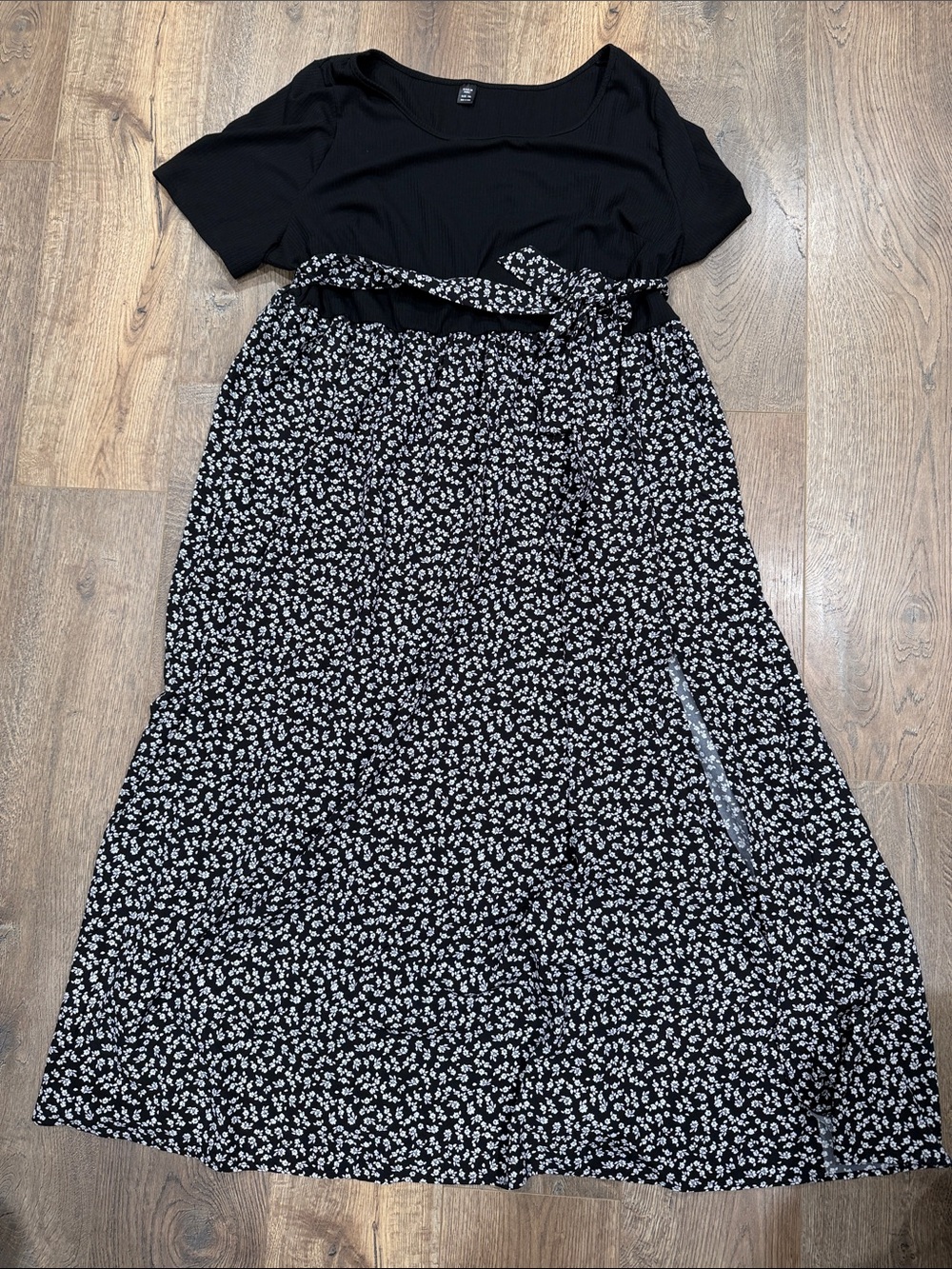 Black Floral Midi Skirt with Tie Waist SHEIN